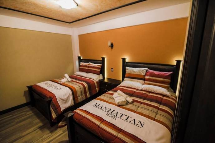 Imagen de la habitación del Hotel y Restaurante Manhattan. Foto 6