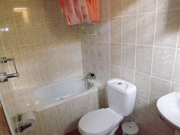 Imagen de la habitación del Hotel y Turismo Amigos. Foto 14