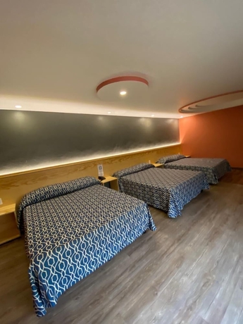 Imagen de la habitación del Hotel y Villas Gran Via. Foto 3