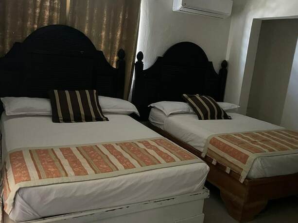 Imagen general del Hotel y Villas Salamar. Foto 1