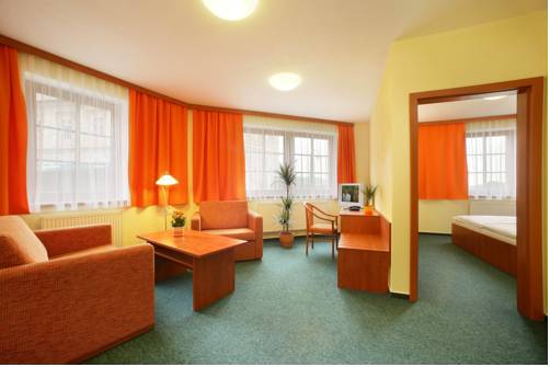 Imagen de la habitación del Hotel z&aacute;vi&scaron; z falken&scaron;tejna, Hluboka Nad Vltavou. Foto 5