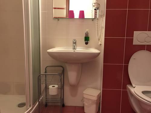 Imagen de la habitación del Hotel z&aacute;vi&scaron; z falken&scaron;tejna, Hluboka Nad Vltavou. Foto 9