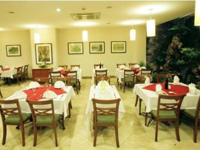 Imagen de la habitación del Hotel zephyr suites boutique hotel. Foto 4