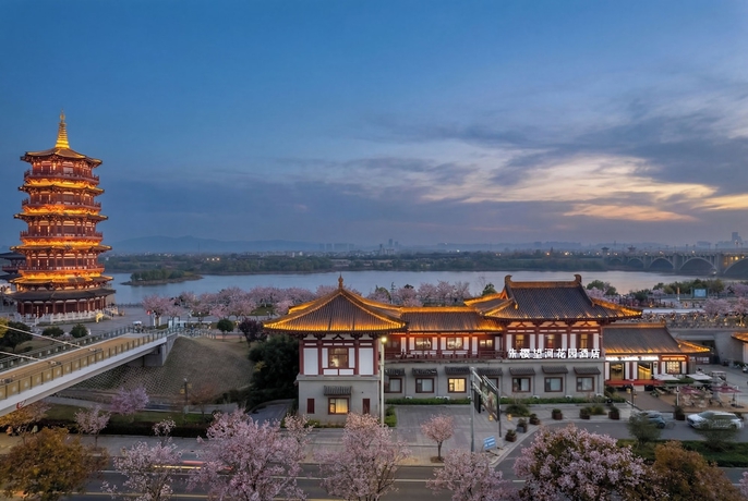 Imagen general del Hotel zhuyingwanghehuayuanjiudian. Foto 2