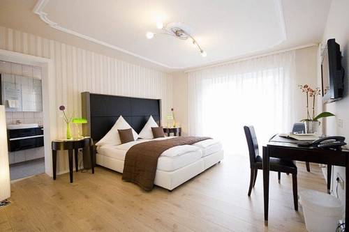 Imagen de la habitación del Hotel 'zum Augarten'. Foto 2