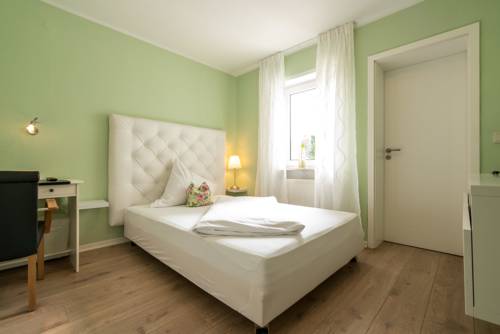 Imagen de la habitación del Hotel 'zum Augarten'. Foto 3