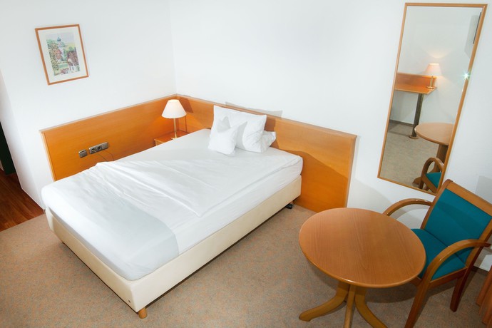 Imagen de la habitación del Hotel zum Hirsch. Foto 7