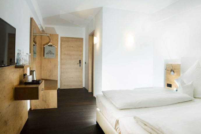 Imagen de la habitación del Hotel zum Hirsch. Foto 9