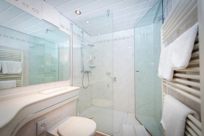 Imagen de la habitación del Hotel zum L&ouml;wen, Wei&szlig;enhorn. Foto 9