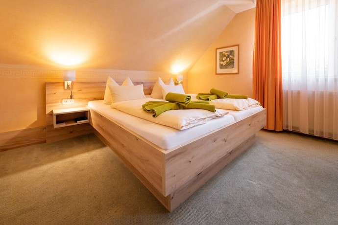 Imagen de la habitación del Hotel zum Steinhof. Foto 4