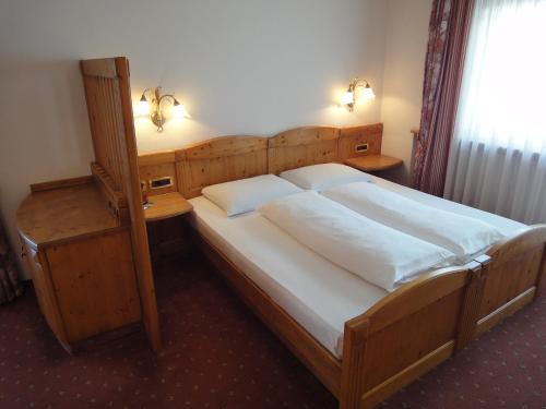 Imagen de la habitación del Hotel zum Wolf. Foto 9