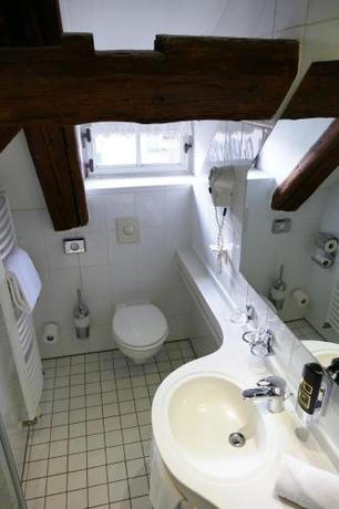 Imagen de la habitación del Hotel zum schwarzen Ross und Gutmann Zur Post. Foto 6