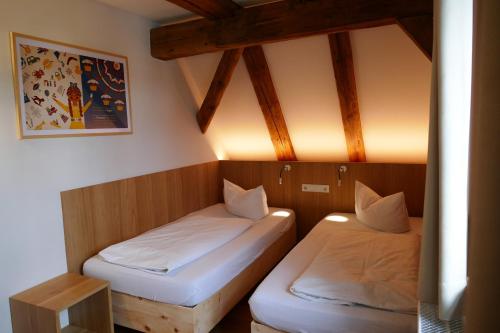 Imagen de la habitación del Hotel zum schwarzen Ross und Gutmann Zur Post. Foto 7