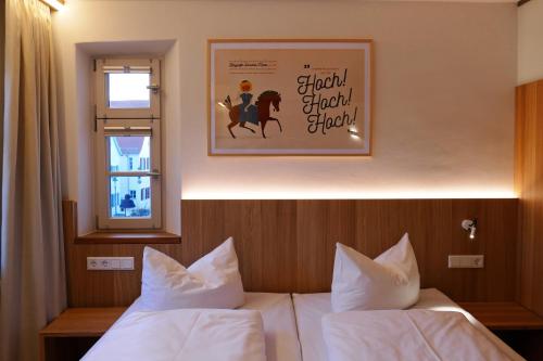 Imagen de la habitación del Hotel zum schwarzen Ross und Gutmann Zur Post. Foto 8