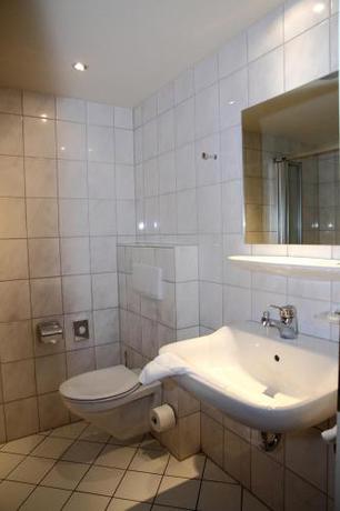 Imagen de la habitación del Hotel zur Altstadt. Foto 6