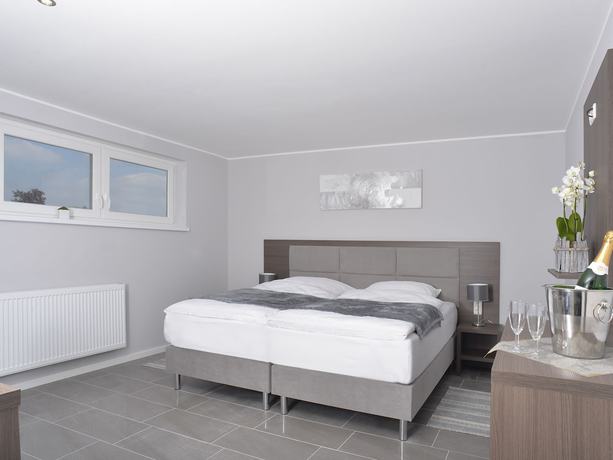 Imagen de la habitación del Hotel zur Eiche, Salzkotten. Foto 15