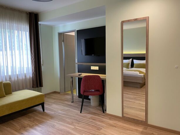 Imagen general del Hotel zur Fl&uuml;h. Foto 10