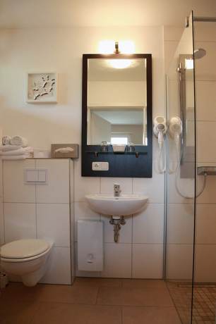 Imagen de la habitación del Hotel zur Heidebluete. Foto 9