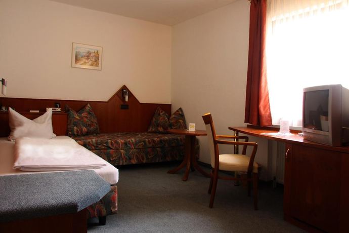 Imagen de la habitación del Hotel zur Pfalz. Foto 4