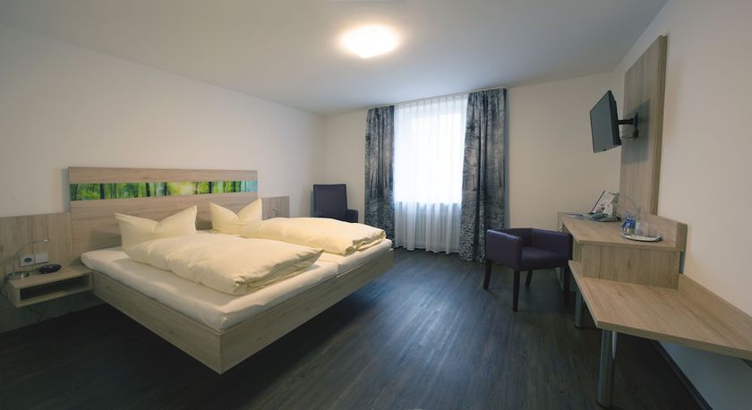 Imagen de la habitación del Hotel zur Pfalz. Foto 6