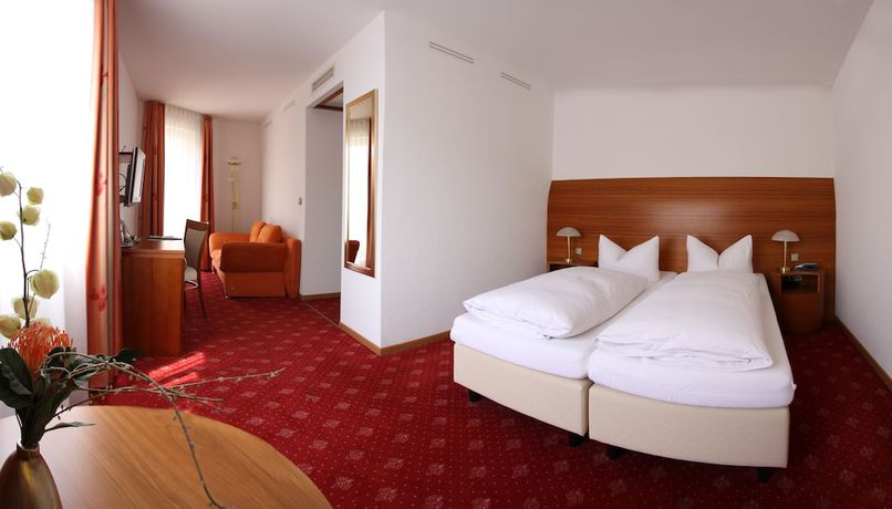Imagen de la habitación del Hotel zur Pfalz. Foto 12