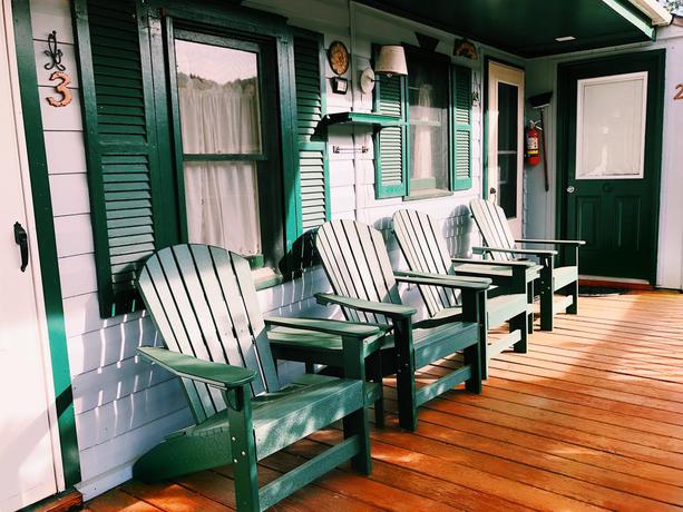 Imagen de los exteriores del Lodge Adirondack Sunrise Lodge. Foto 8