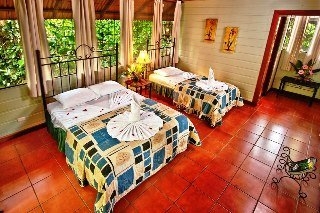 Imagen de los exteriores del Lodge Aninga. Foto 5