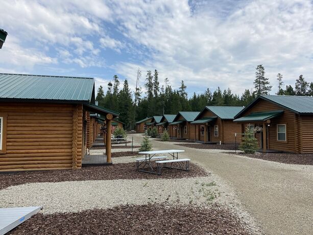 Imagen general del Lodge Cabin Village. Foto 11
