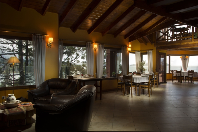 Imagen del bar/restaurante del Lodge Charming - Luxury Lodge and Private Spa. Foto 1