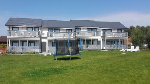 Imagen de los exteriores del Lodge Domki Alan Jarosławiec. Foto 20