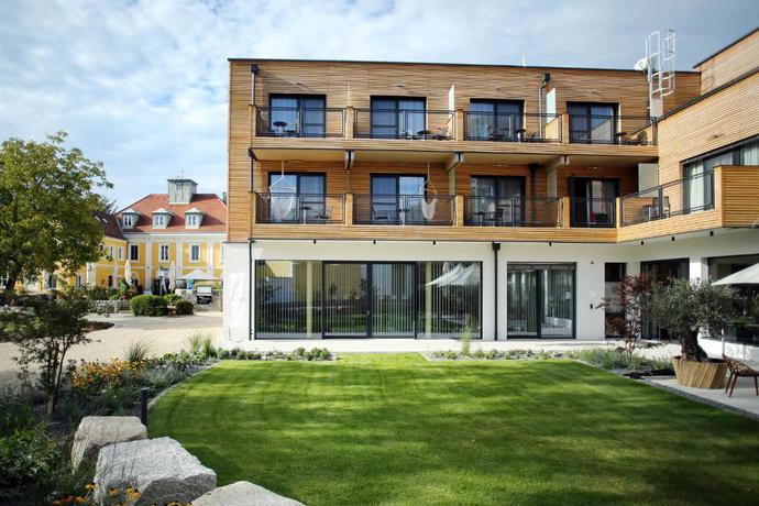 Imagen de los exteriores del Lodge Donau, MELK. Foto 10