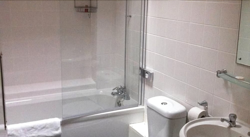 Imagen de la habitación del Lodge Highwayman Hotel. Foto 12