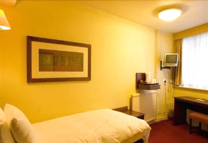 Imagen de la habitación del Lodge Highwayman Hotel. Foto 14