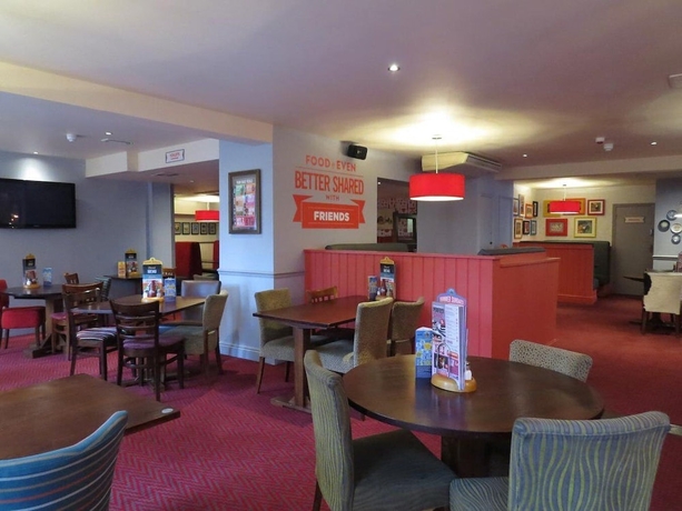 Imagen del bar/restaurante del Lodge Highwayman Hotel. Foto 8