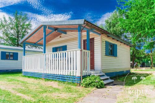 Imagen de los exteriores del Lodge Kaper Łeba - Domki Nad Morzem. Foto 16