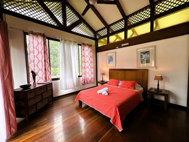 Imagen de la habitación del Lodge Kenaki. Foto 18