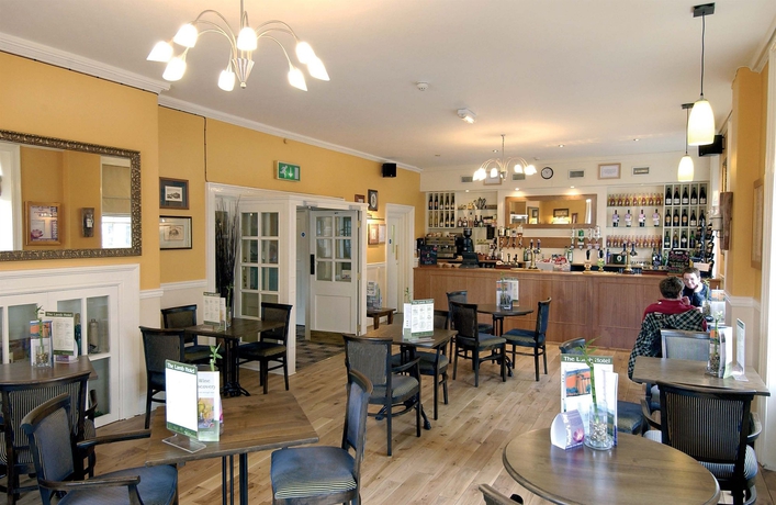 Imagen del bar/restaurante del Lodge Lamb Hotel By Greene King Inns. Foto 6