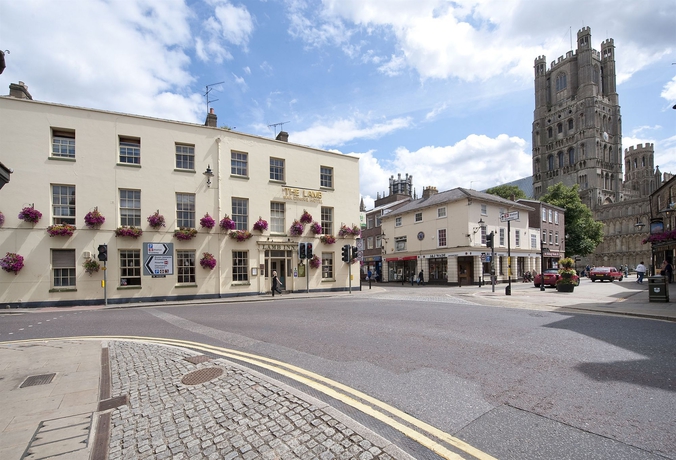 Imagen de los exteriores del Lodge Lamb Hotel By Greene King Inns. Foto 10