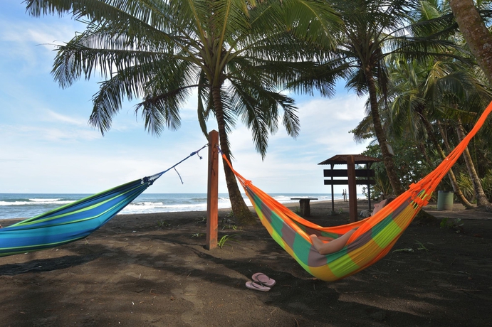 Imagen de los exteriores del Lodge Mawamba. Foto 11