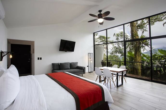 Imagen general del Lodge Sangregado. Foto 1