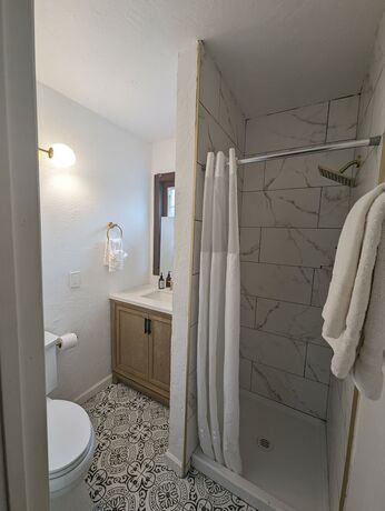 Imagen de la habitación del Lodge Three Pines Cabins. Foto 12