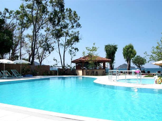 Imagen de la piscina del Lodge Yonca, FETHIYE. Foto 16