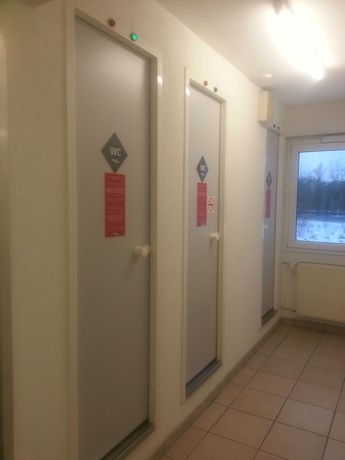 Imagen de los interiores del Motel 24h Bremen Ost. Foto 10