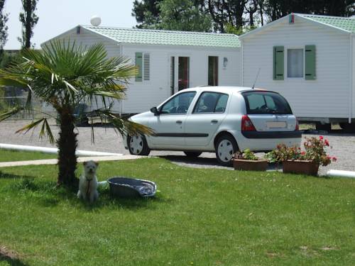 Imagen de la habitación del Motel 25, Bergues. Foto 7