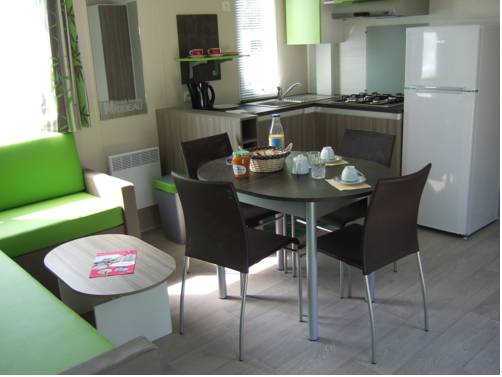 Imagen de la habitación del Motel 25, Bergues. Foto 15