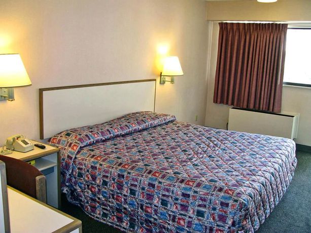 Imagen de la habitación del Motel 6 Akron. Foto 6