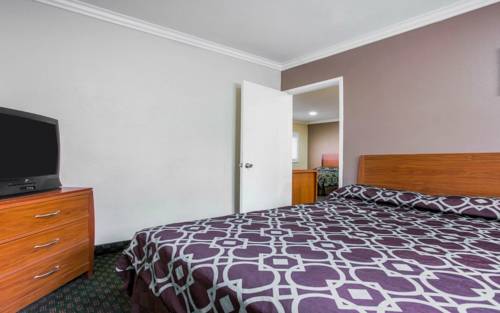 Imagen de la habitación del Motel 6 Anaheim, Ca - Convention Center. Foto 10