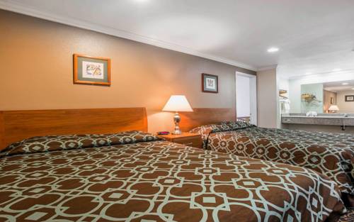 Imagen de la habitación del Motel 6 Anaheim, Ca - Convention Center. Foto 14