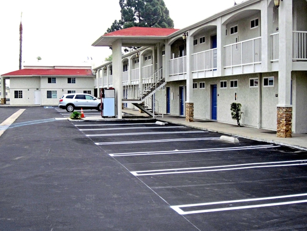Imagen general del Motel 6 Anaheim, Ca. Foto 1