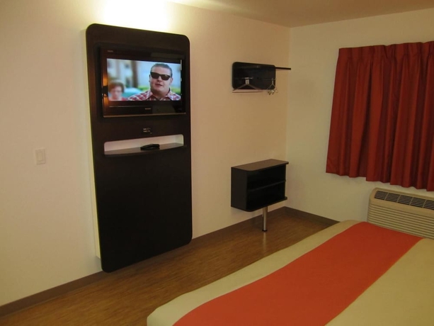 Imagen de la habitación del Motel 6 Anaheim, Ca. Foto 12